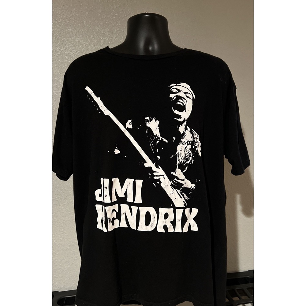 Authentic Hendrix Mens 2XL Black Graphic T-Shirt Rock Legend Guitarist Tee